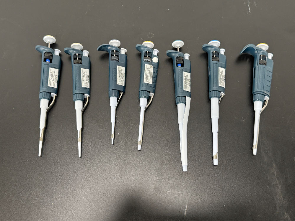Image of Gilson Pipetman Single Channel Pipettes - Quantity 7